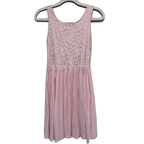 Delia's Lace Crochet Floral Dress Womens Small Pink Accordian Skirt Fairycore - Picture 3 of 8